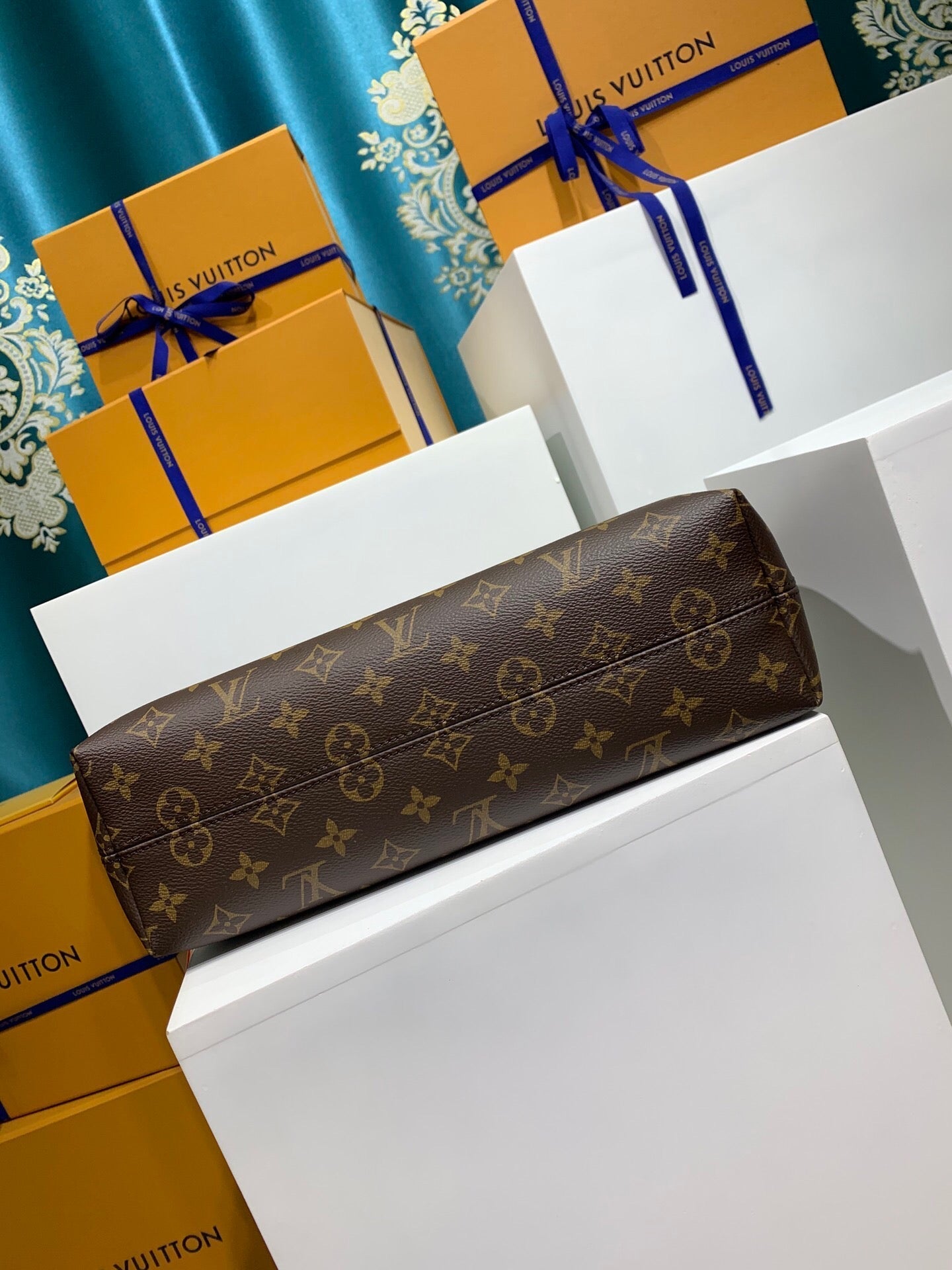 ＬＳ ＶＴＴＯＮ PM GRACEFUL BEIGE