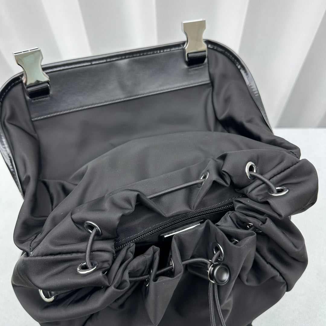 ＰＲＤＡ RE-NYLON AND LEATHER BACKPACK