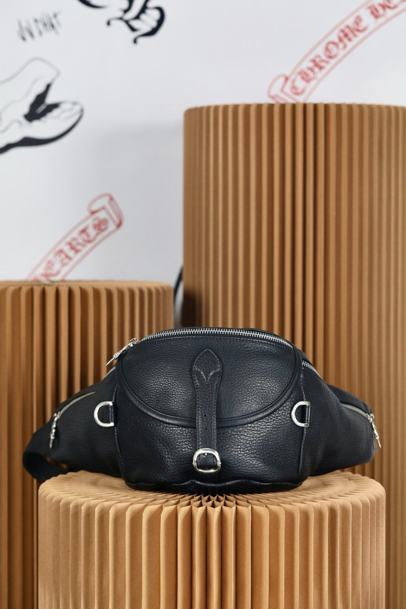 ＣＨＲＭ ＨＲＴＳ LEATHER SNAT PACK BLACK