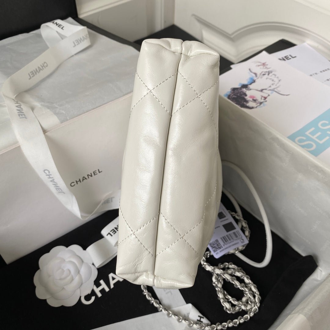 ＣＨＮＥＬ22 MINI HANDBAG WHITE SILVER METAL