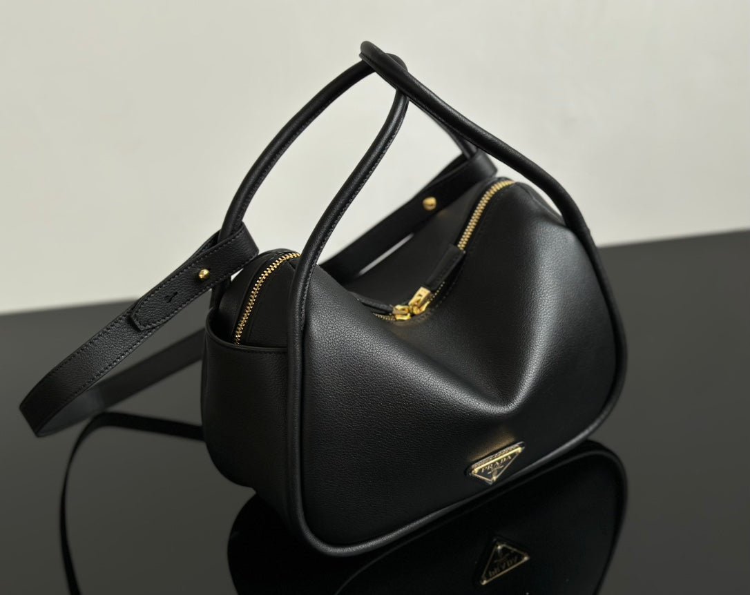 ＰＲＤＡ DARLING LEATHER HANDBAG BLACK