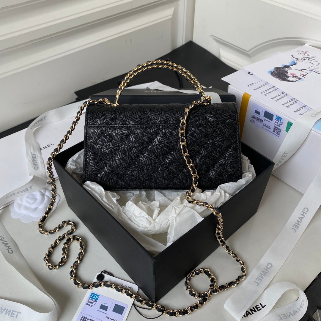 ＣＨＮＥＬCLUTCH WITH CHAIN BLACK