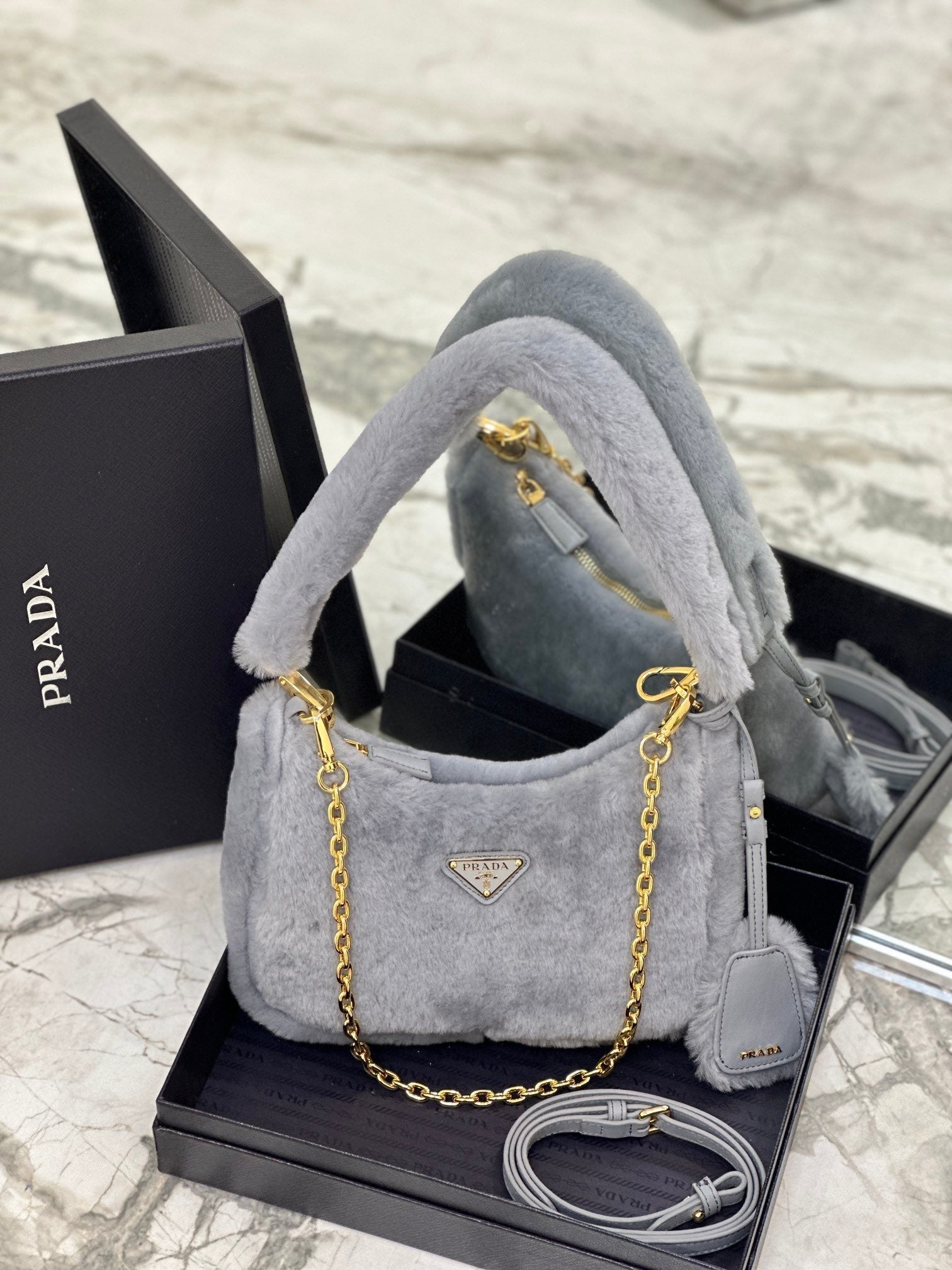 ＰＲＤＡ RE-EDITION SHEARLING MINI-BAG CORNFLOWER
