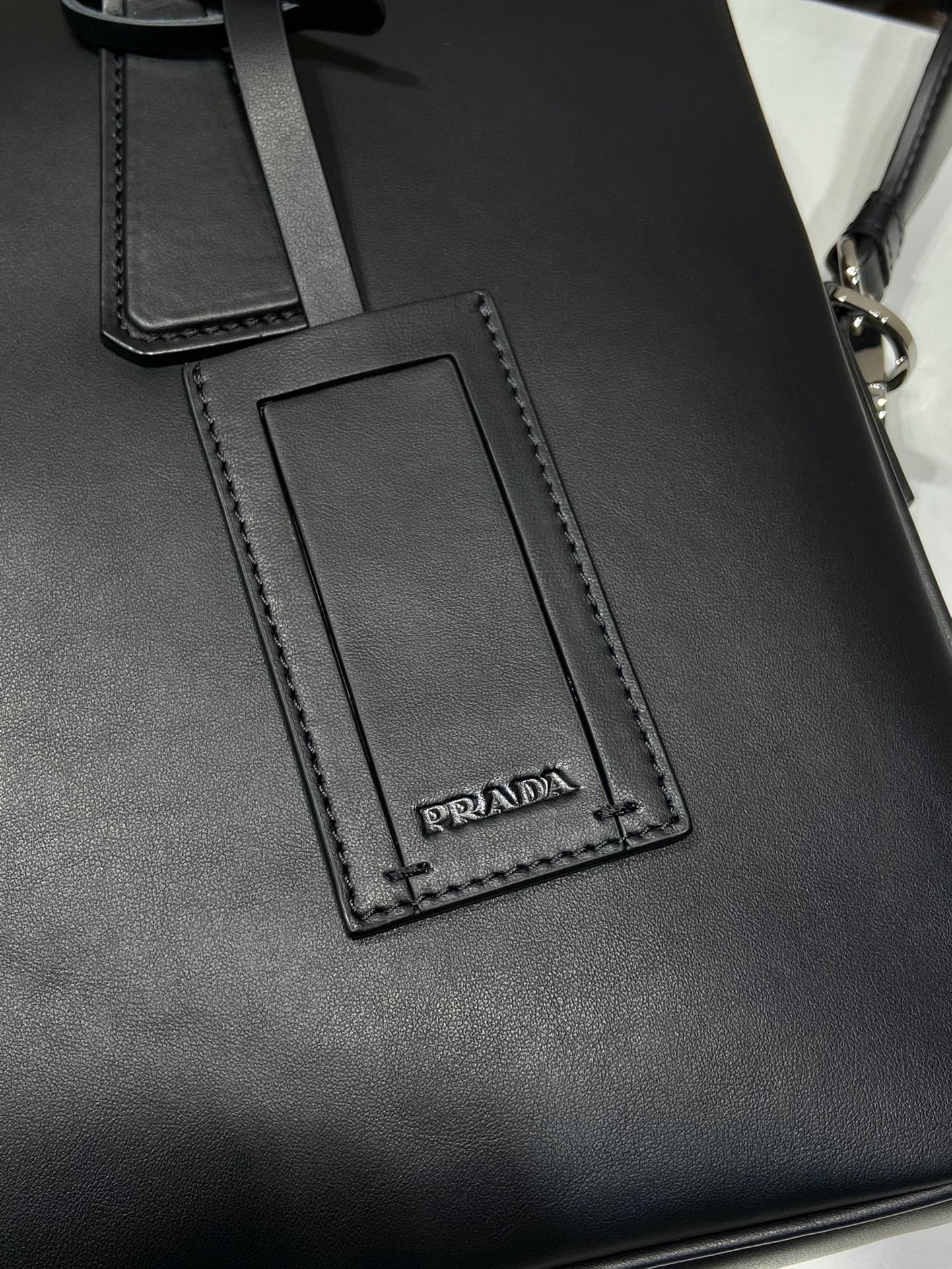 ＰＲＤＡ SAFFIANO LEATHER BRIEFCASE