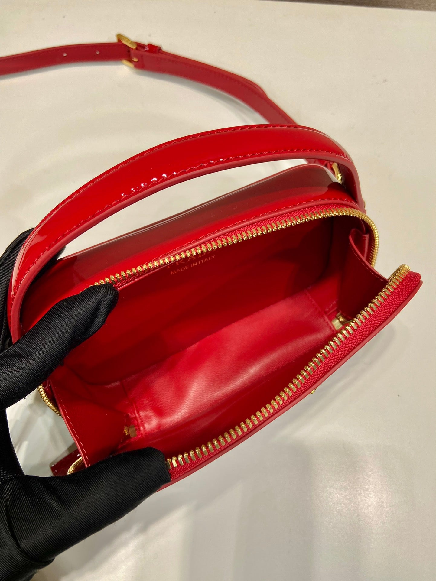 ＰＲＤＡ ODETTE PATENT LEATHER MINI BAG RED