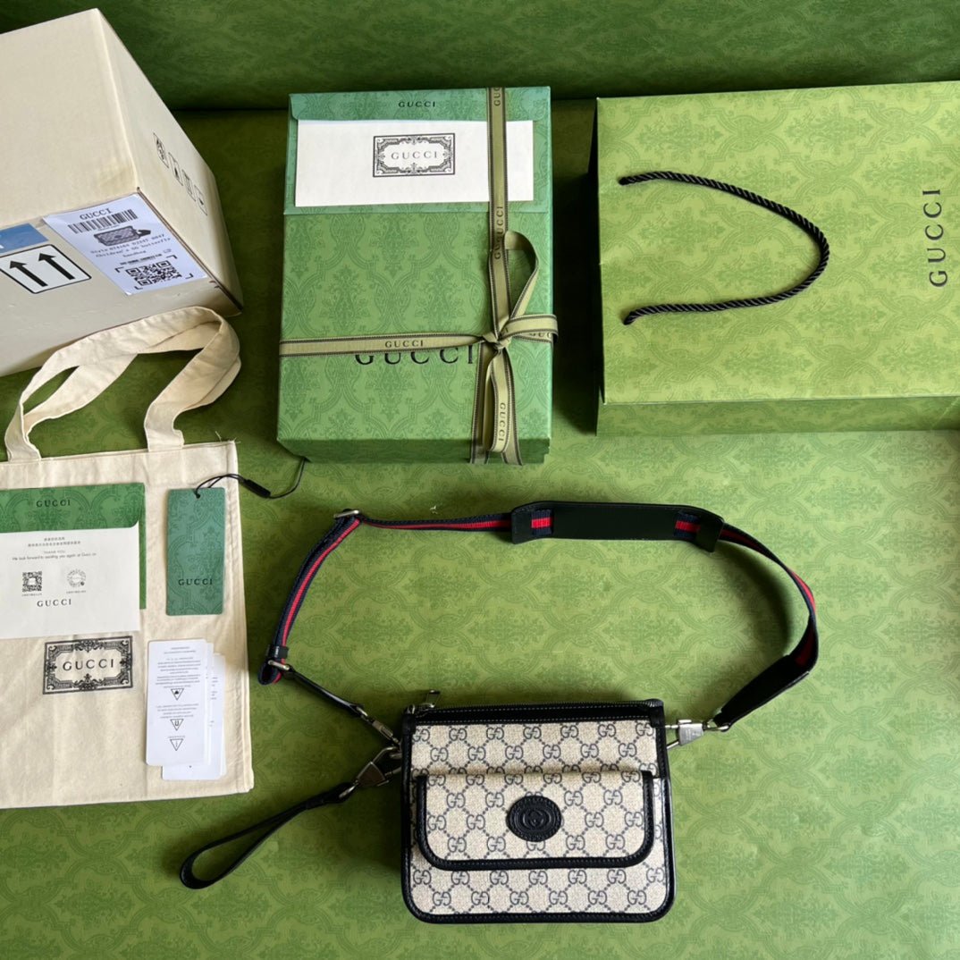 ＧＣＣＩRETRO GG SUPREME MESSENGER BAG BEGIE-BLACK