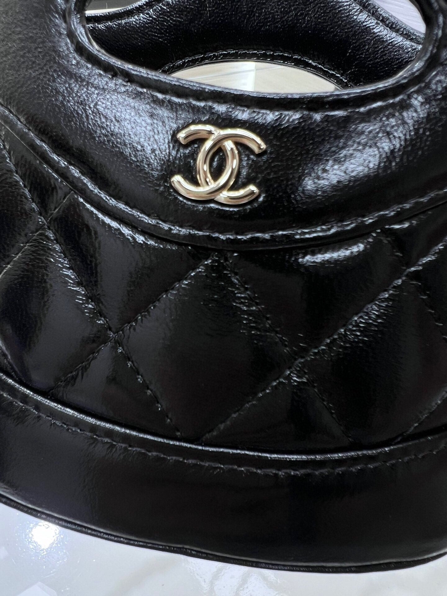 ＣＨＮＥＬ31 BUCKET TOTE