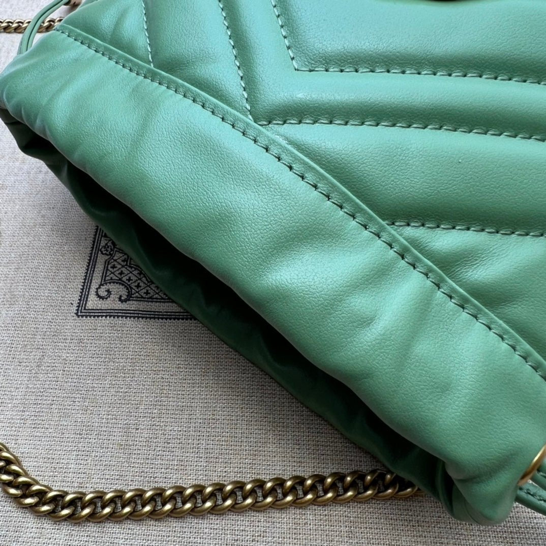 ＧＣＣＩGG MARMONT BUCKET BAG GREEN