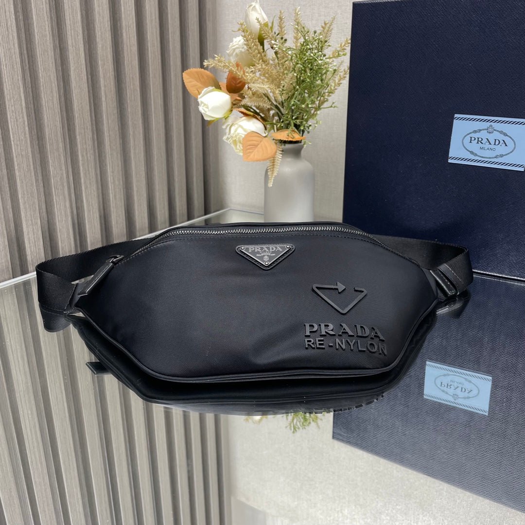 ＰＲＤＡ RE-NYLON AND SAFFIANO LEATHER BELT BAG