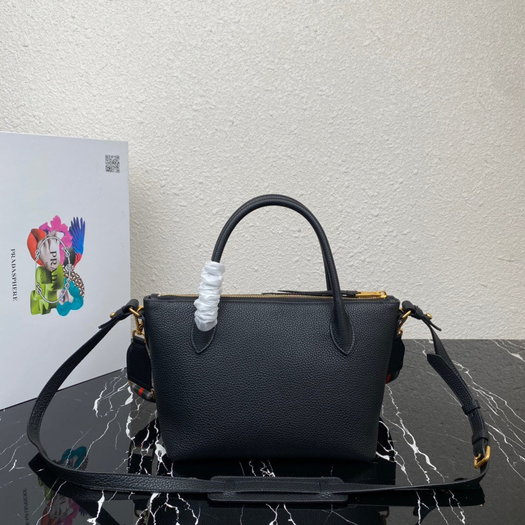 ＰＲＤＡ DAINO LEATHER TOTE BAG BLACK