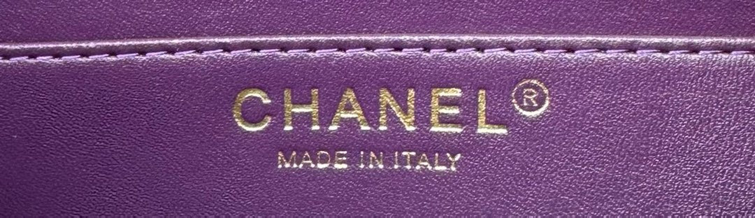 ＣＨＮＥＬCLASSIC SMALL FLAP BAG