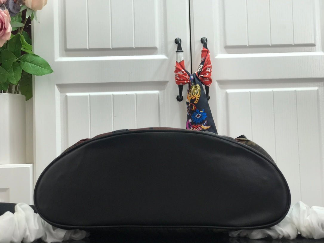 ＬＳ ＶＴＴＯＮ M56411 CHRISTOPHER BACKPACK VIRGIL ABLOH GREEN AND BROWN CAMO