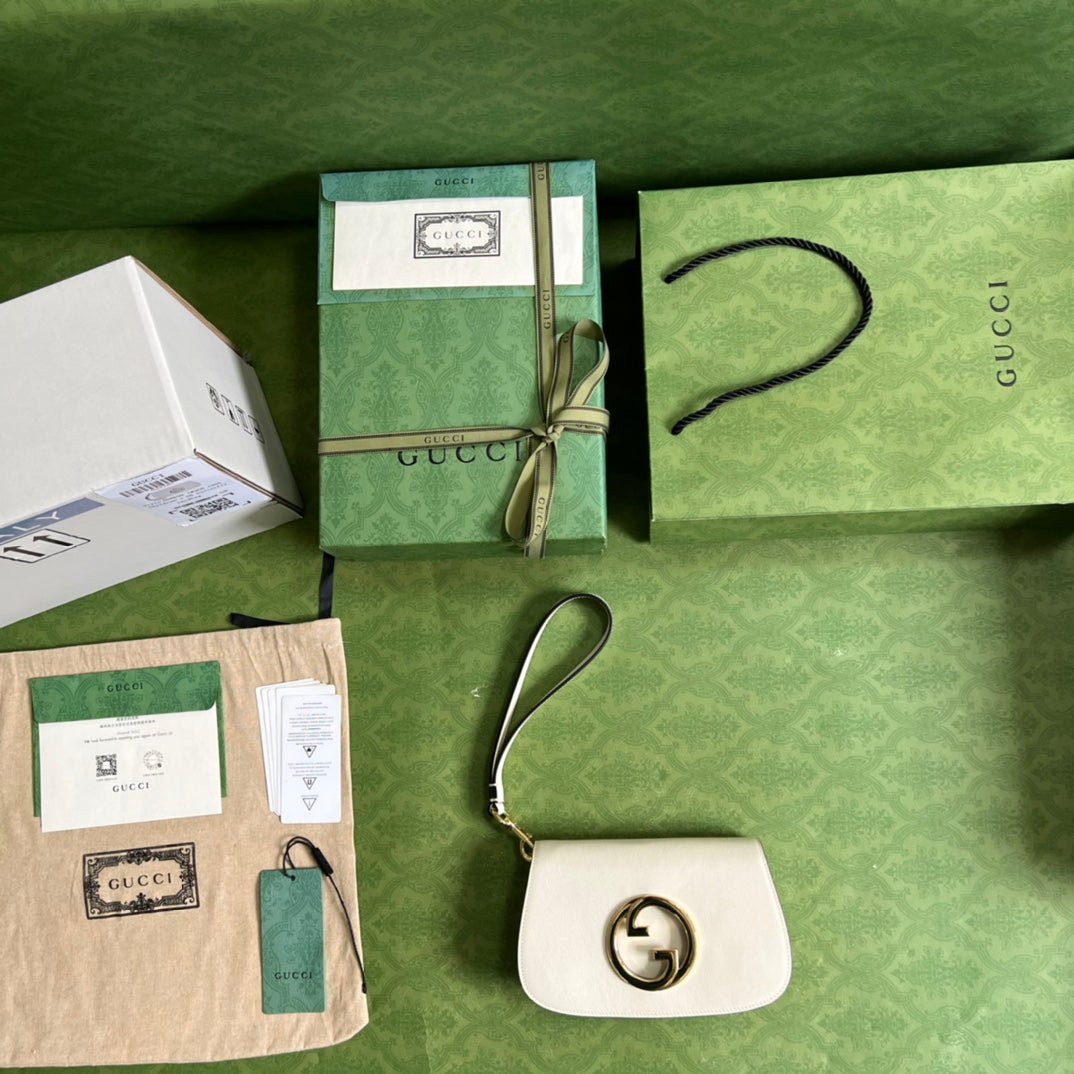 ＧＣＣＩBLONDIE LEATHER SHOULDER BAG WHITE