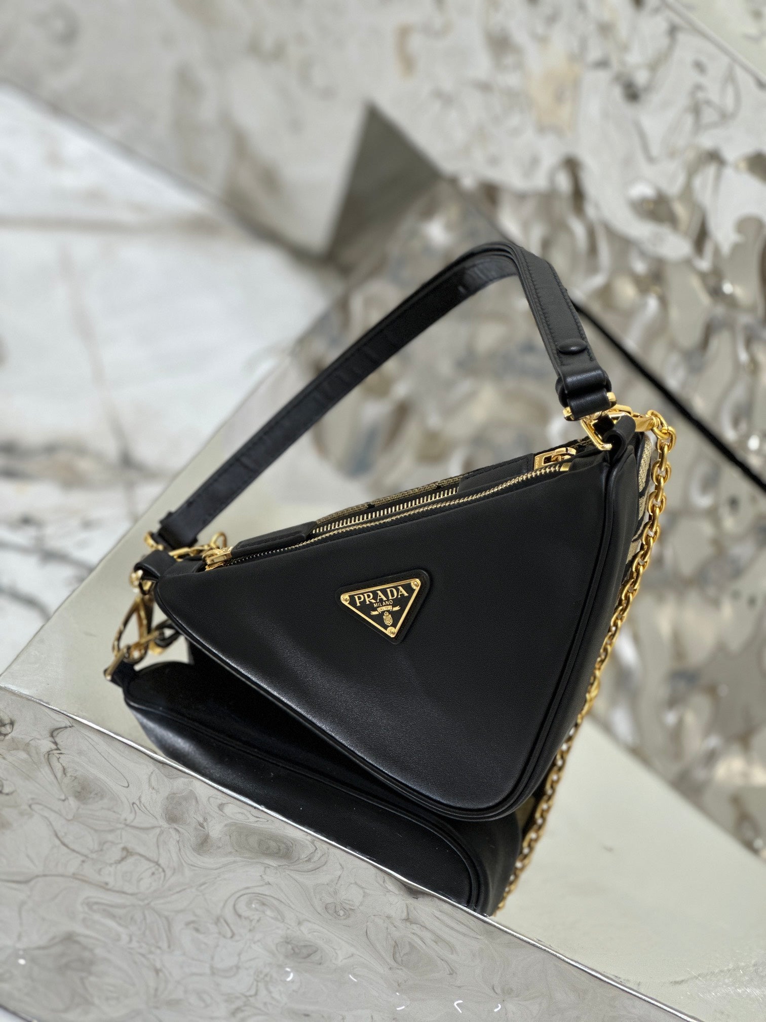 ＰＲＤＡ TRIANGLE-LOGO LEATHER AND JACQUARD SHOULDER BAG BEGIE