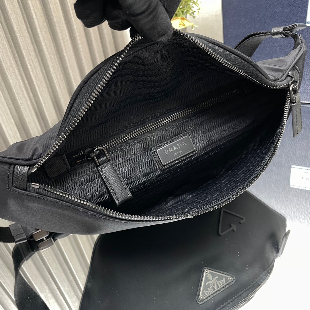 ＰＲＤＡ RE-NYLON AND SAFFIANO LEATHER BELT BAG