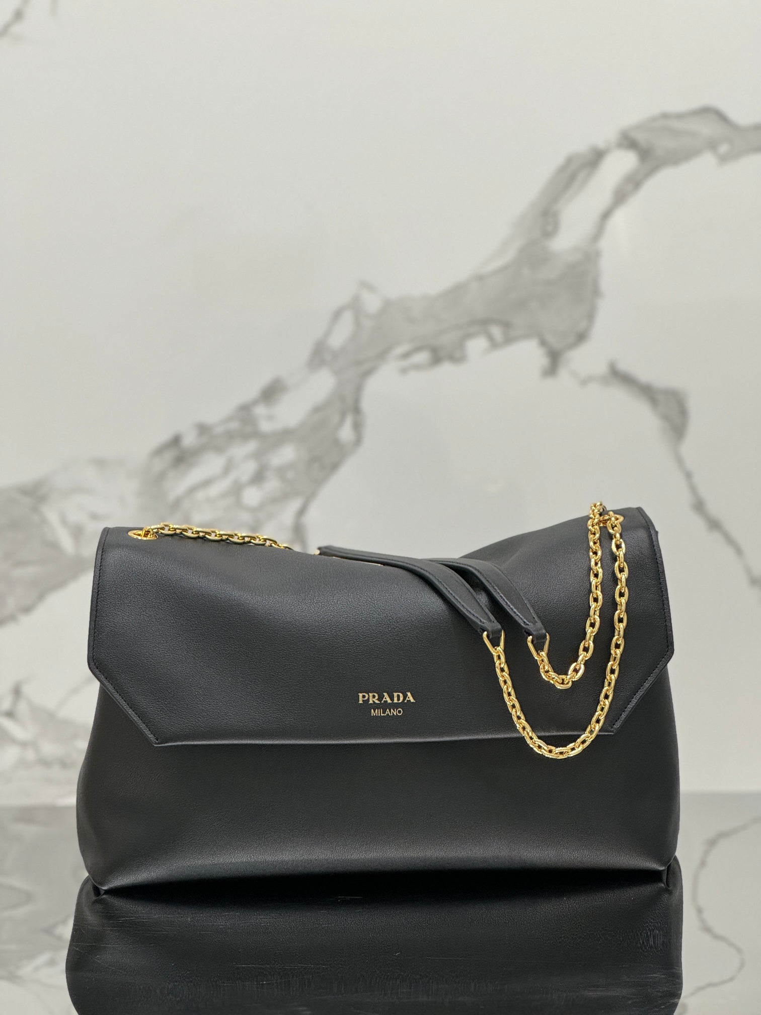 ＰＲＤＡ DOUX LARGE LEATHER SHOULDER BAG BLACK
