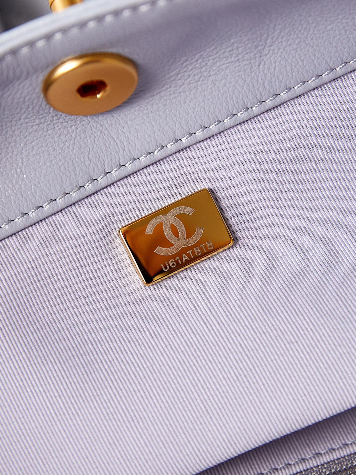 ＣＨＮＥＬHOBO HANDBAG ALICE BLUE