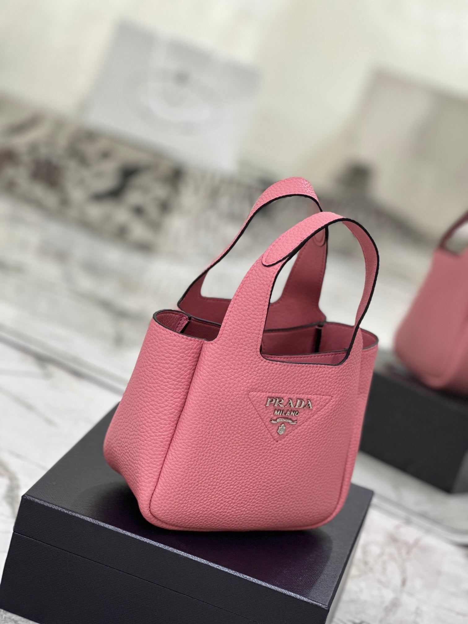 ＰＲＤＡ LEATHER TOTE BAG PINK