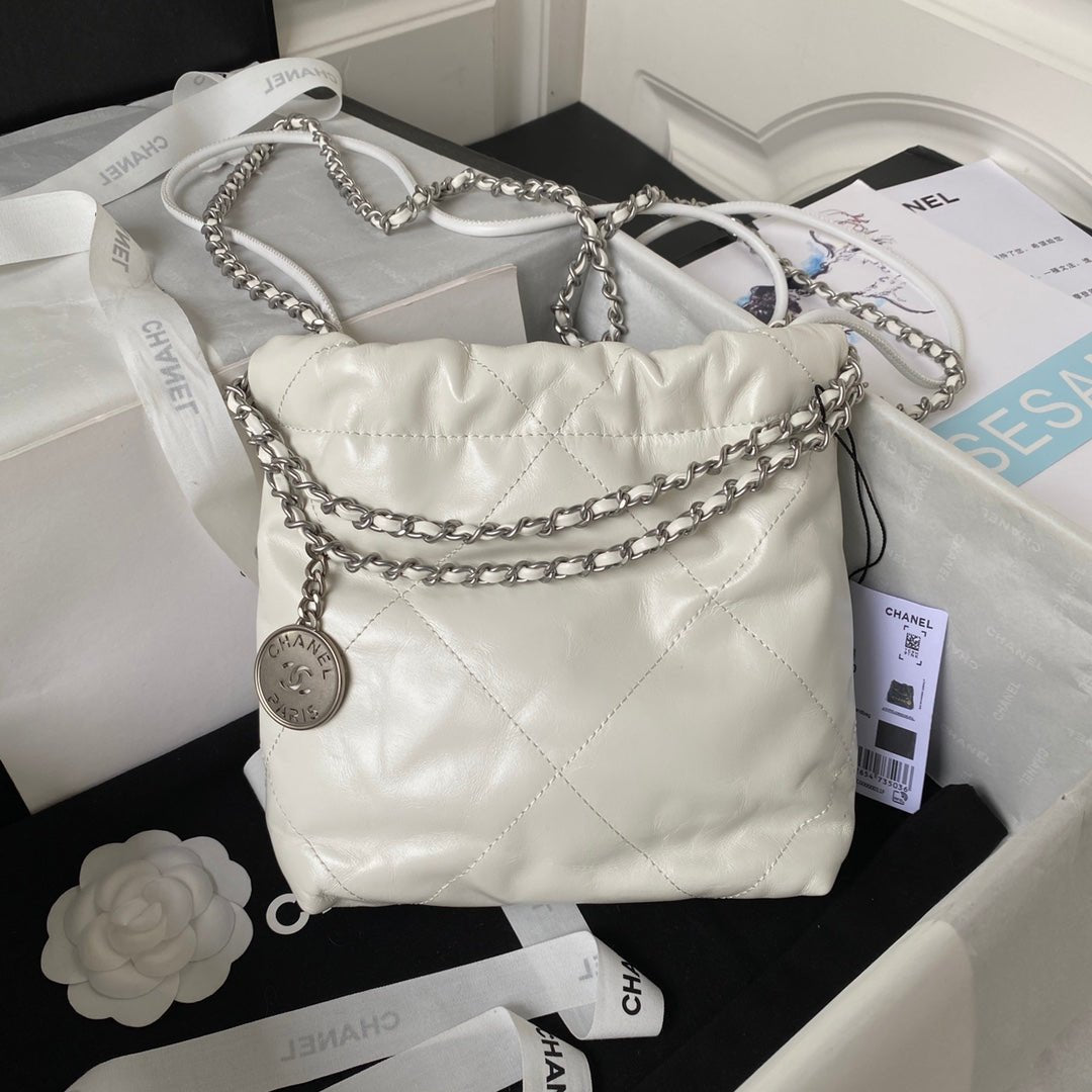 ＣＨＮＥＬ22 MINI HANDBAG WHITE SILVER METAL