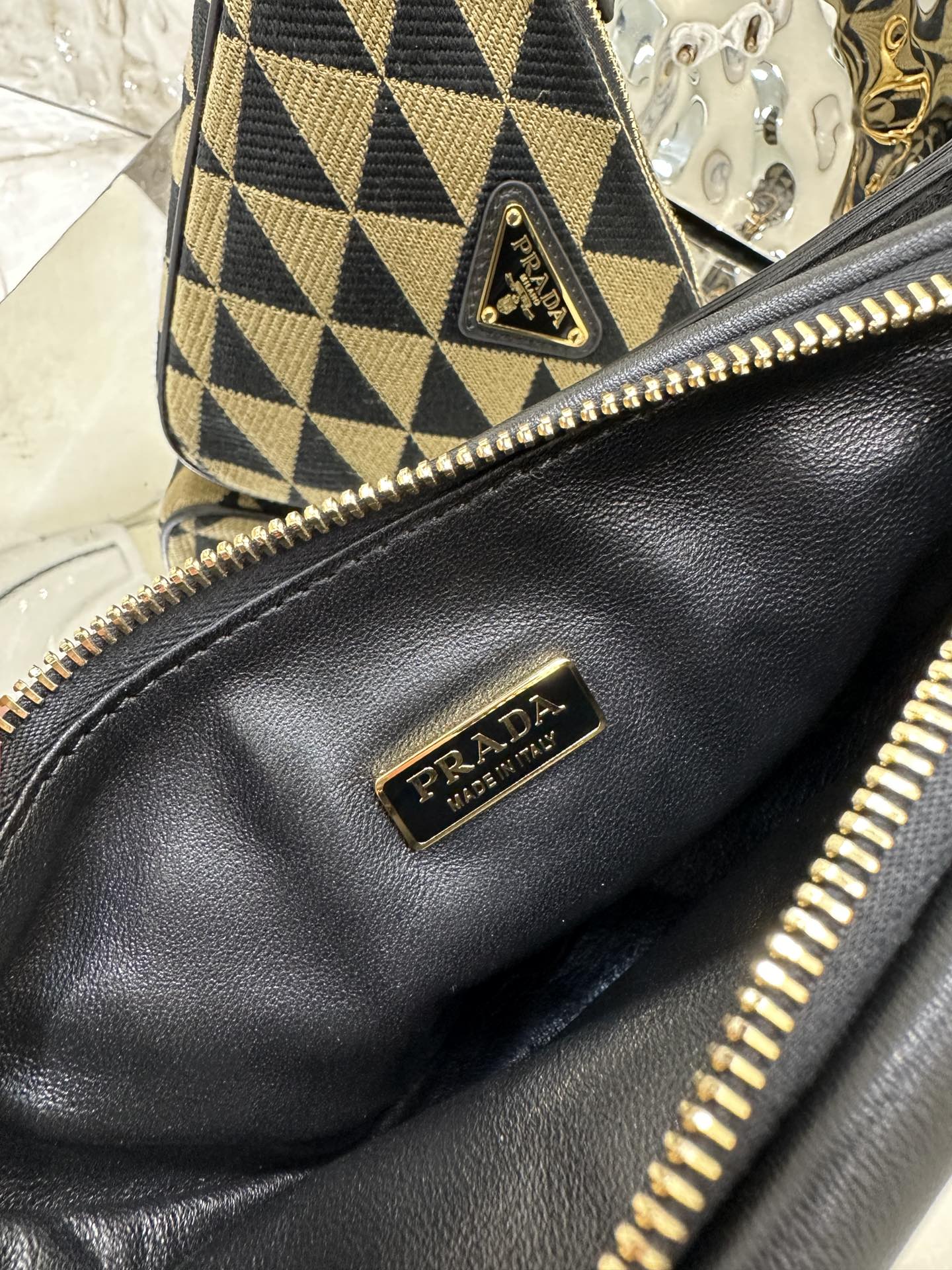 ＰＲＤＡ TRIANGLE-LOGO LEATHER AND JACQUARD SHOULDER BAG BEGIE