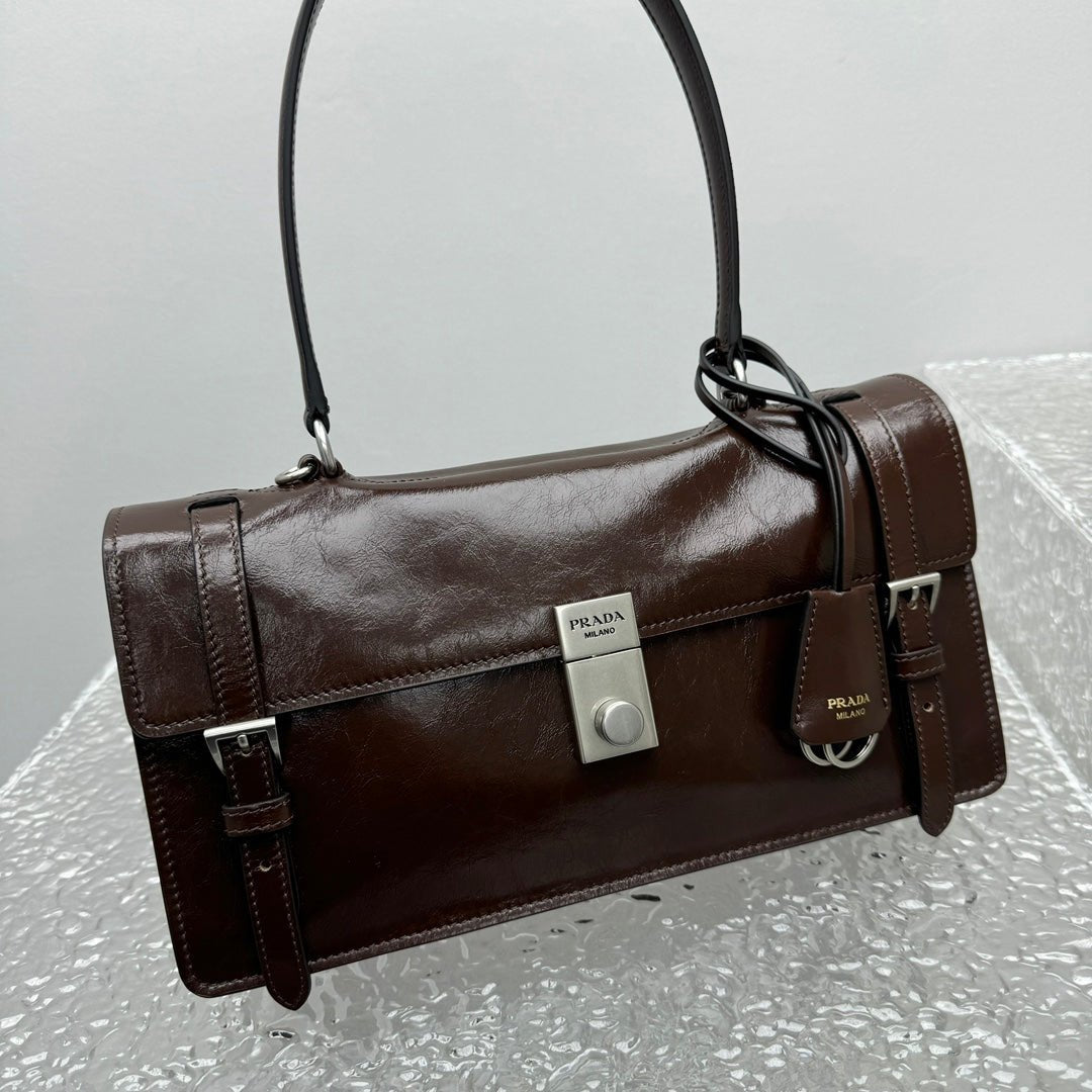 ＰＲＤＡ MEDIUM LEATHER HANDBAG DARK BROWN