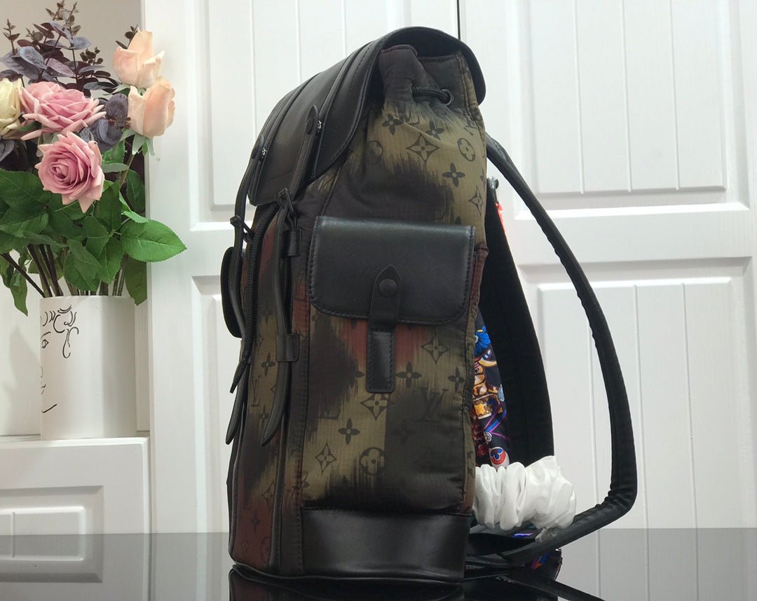 ＬＳ ＶＴＴＯＮ M56411 CHRISTOPHER BACKPACK VIRGIL ABLOH GREEN AND BROWN CAMO