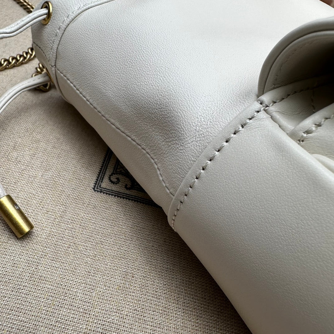 ＧＣＣＩGG MARMONT MINI BUCKET BAG WHITE
