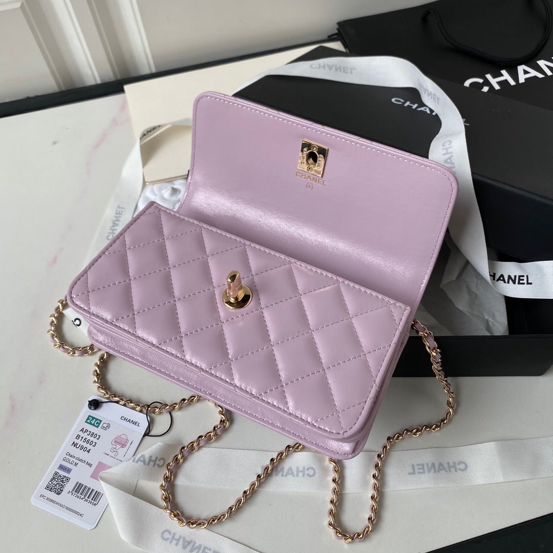 ＣＨＮＥＬCHAIN CLUTCH BAG PURPLE