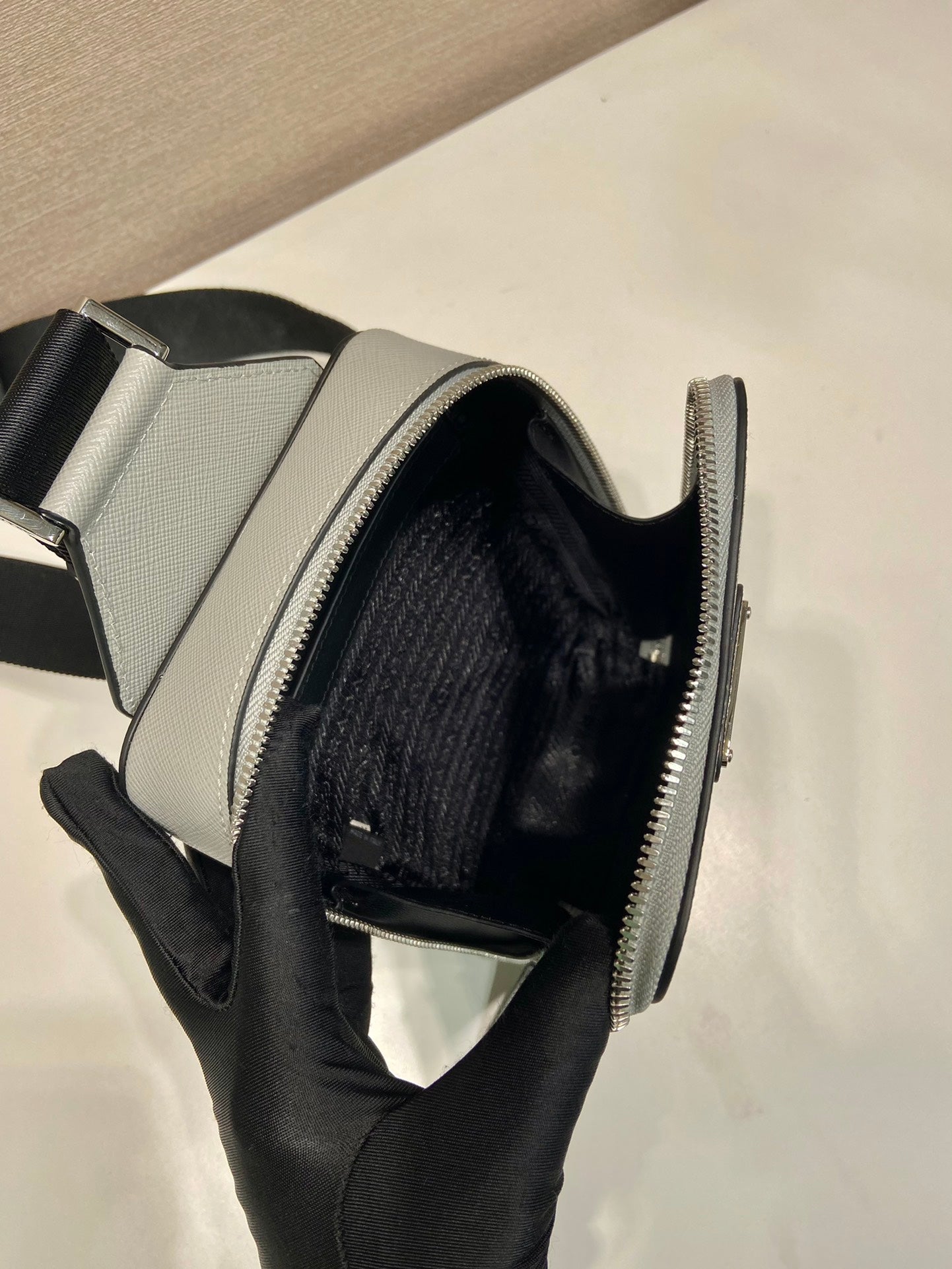 ＰＲＤＡ BRIQUE SAFFIANO LEATHER BAG GRAY