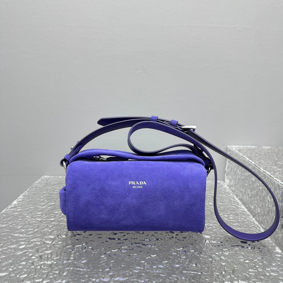 ＰＲＤＡ SUEDE LEATHER SHOULDER BAG BLUE