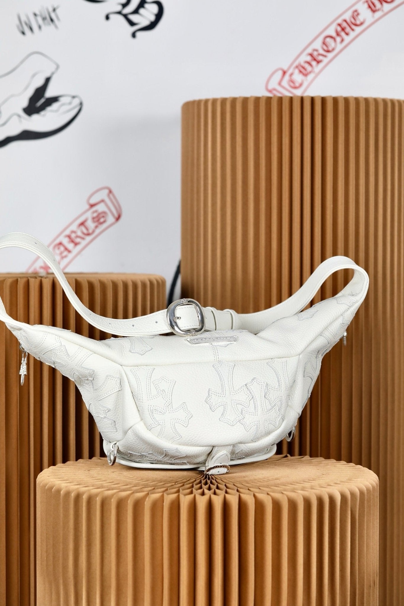 ＣＨＲＭ ＨＲＴＳ WHITE CROSS PATCH SNAT PACK WHITE