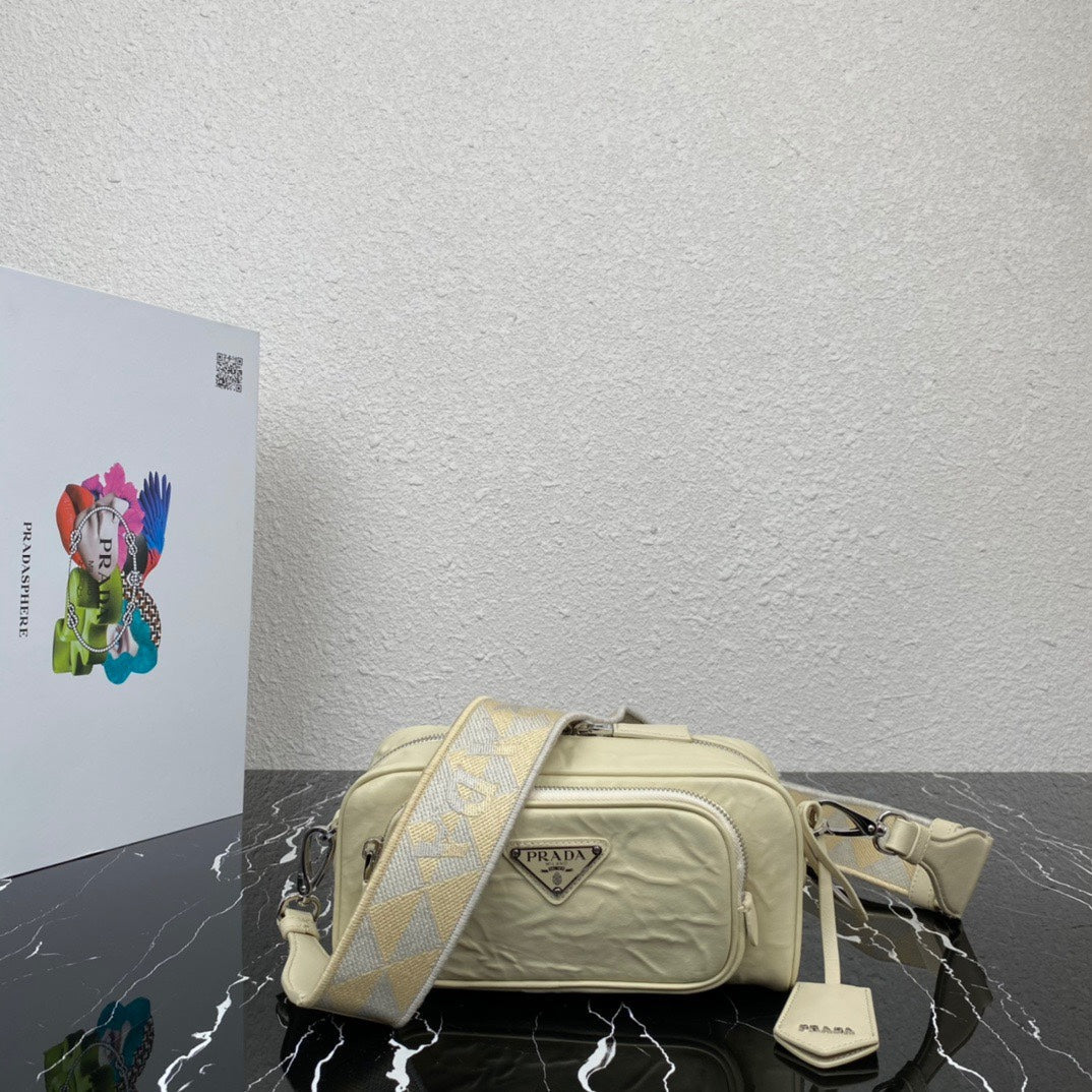 ＰＲＤＡ NAPPA ANTIQUE MULTI-POCKET SHOULDER BAG BIEGE