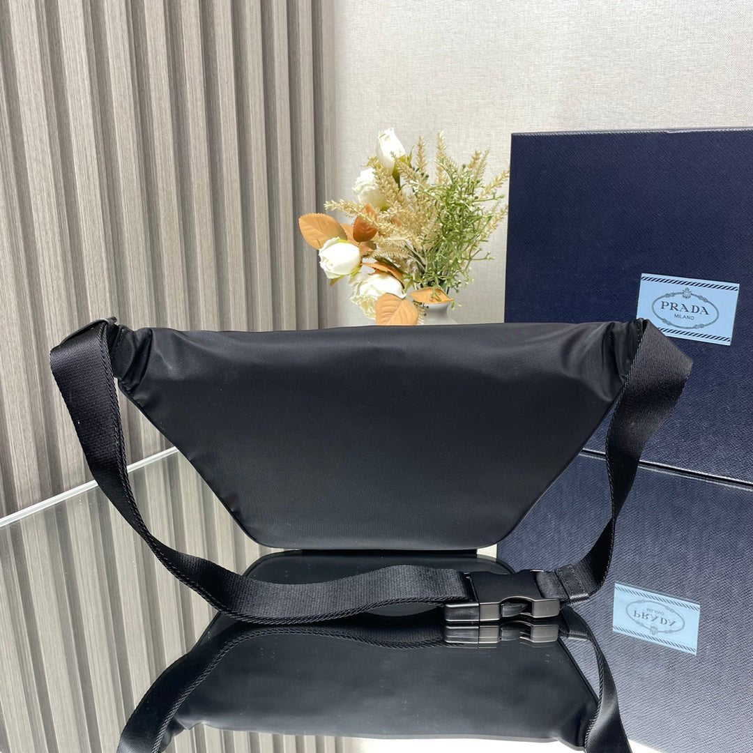 ＰＲＤＡ RE-NYLON AND SAFFIANO LEATHER BELT BAG