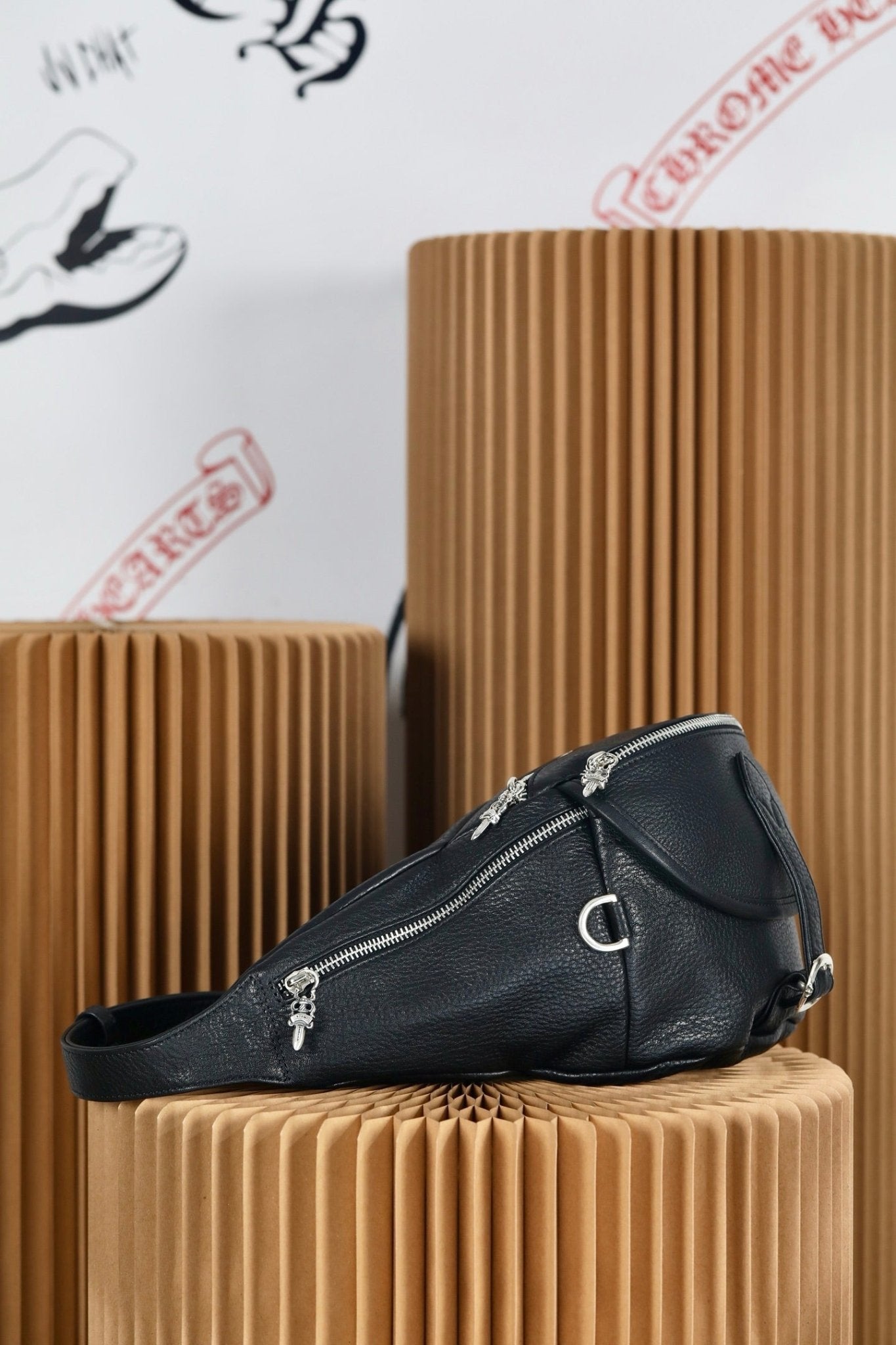 ＣＨＲＭ ＨＲＴＳ LEATHER SNAT PACK BLACK