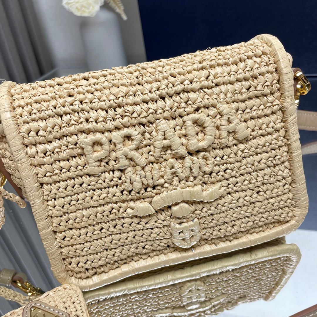 ＰＲＤＡ CROCHET SHOULDER BAG