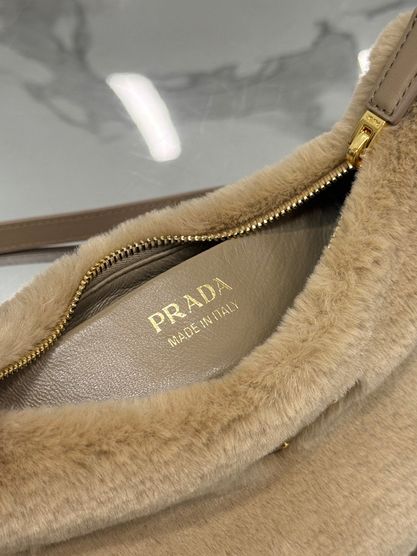 ＰＲＤＡ ARQUÉ SHEARLING AND LEATHER SHOULDER BAG