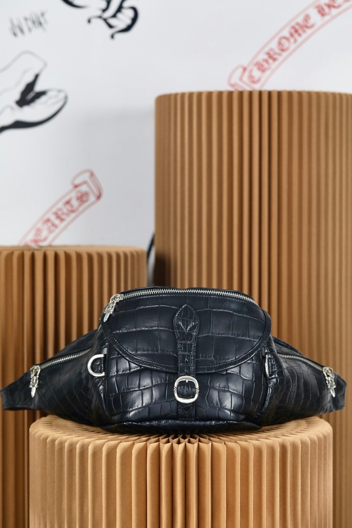 ＣＨＲＭ ＨＲＴＳ LEATHER SNAT PACK BLACK